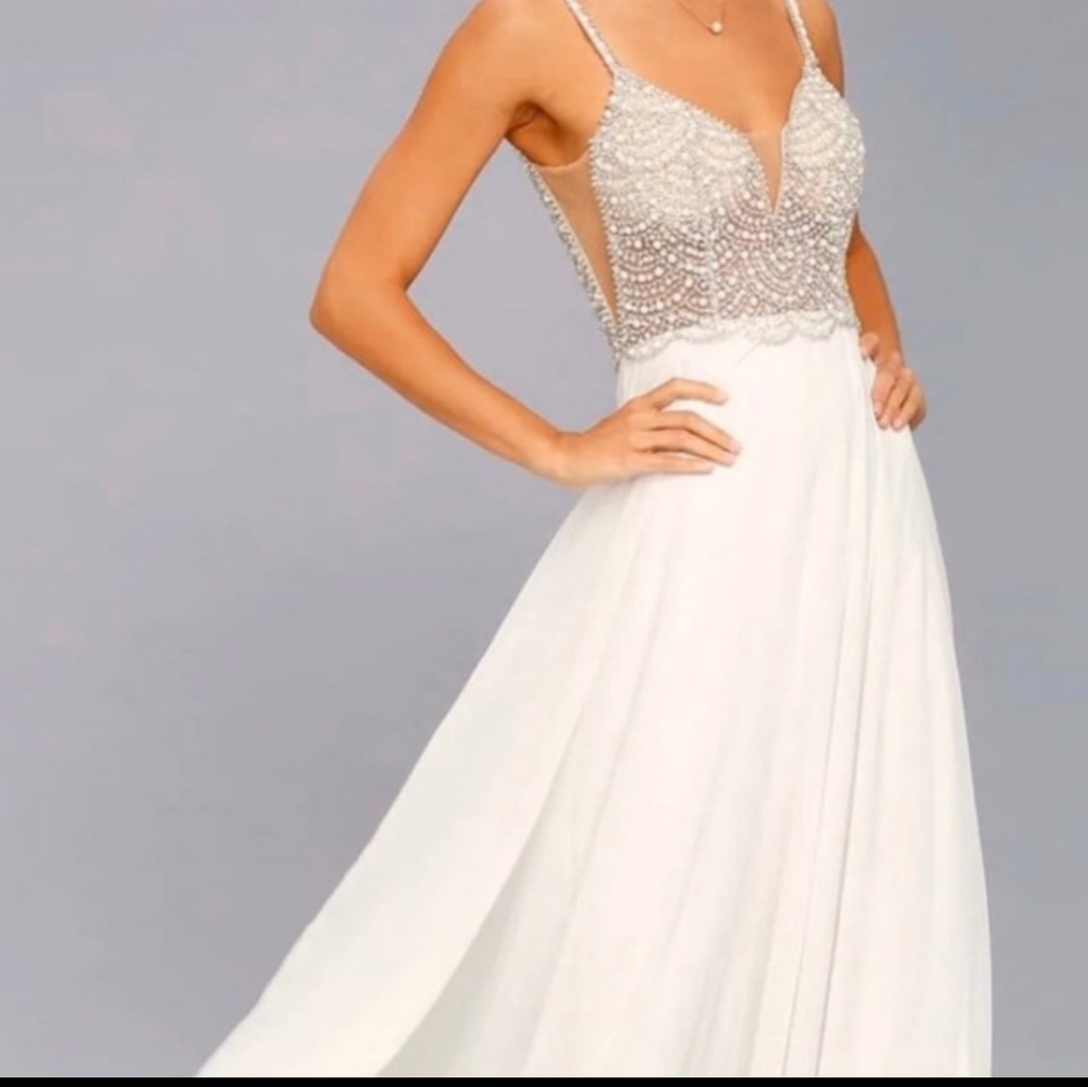 New Lulu's beaded wedding dress